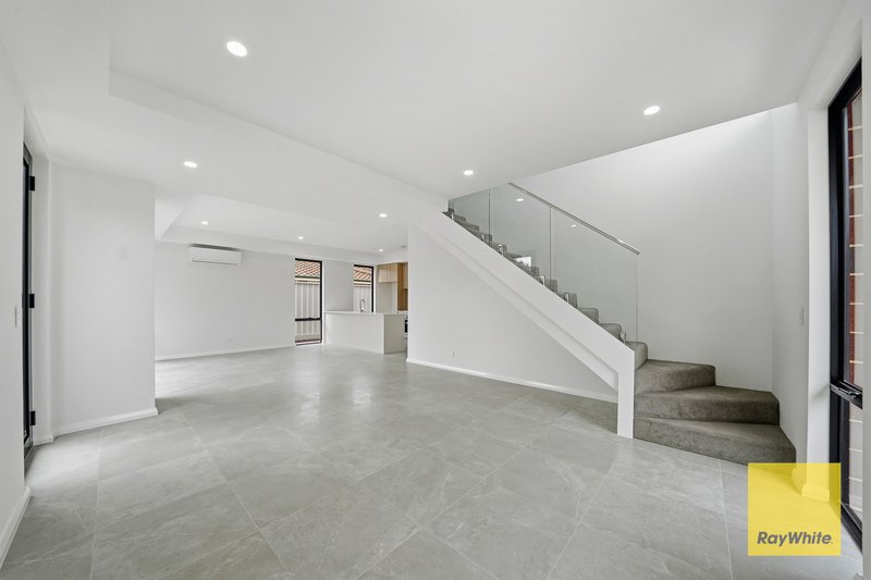 Photo - 1/32-34 Somerset Street, East Victoria Park WA 6101 - Image 3
