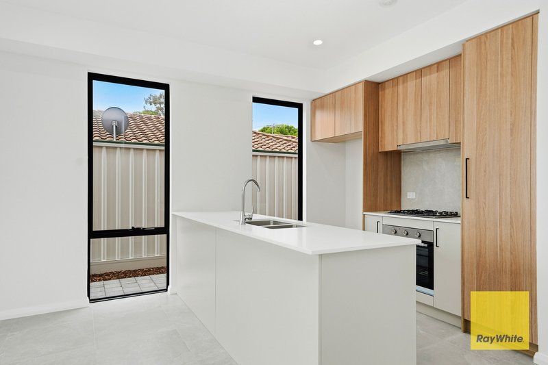 Photo - 1/32-34 Somerset Street, East Victoria Park WA 6101 - Image 6