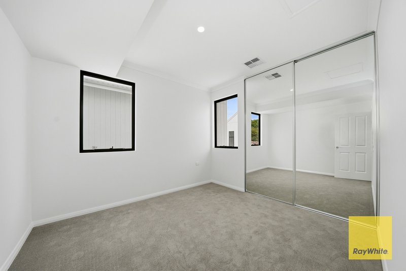 Photo - 1/32-34 Somerset Street, East Victoria Park WA 6101 - Image 10