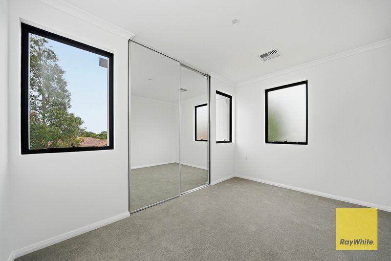 Photo - 1/32-34 Somerset Street, East Victoria Park WA 6101 - Image 11
