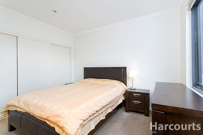 Photo - 13/2-4 Blair Road, Glen Waverley VIC 3150 - Image 6