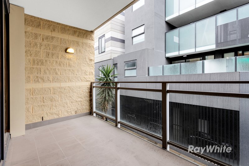 Photo - 13/2-4 William Street, Murrumbeena VIC 3163 - Image 7