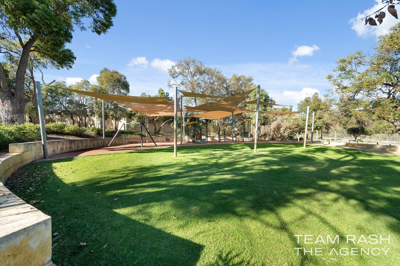 Photo - 132 Beauchamp Loop, Wellard WA 6170 - Image 22