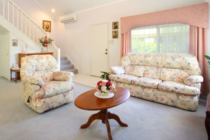 Photo - 1/32 Bindaree Street, Greenslopes QLD 4120 - Image 2