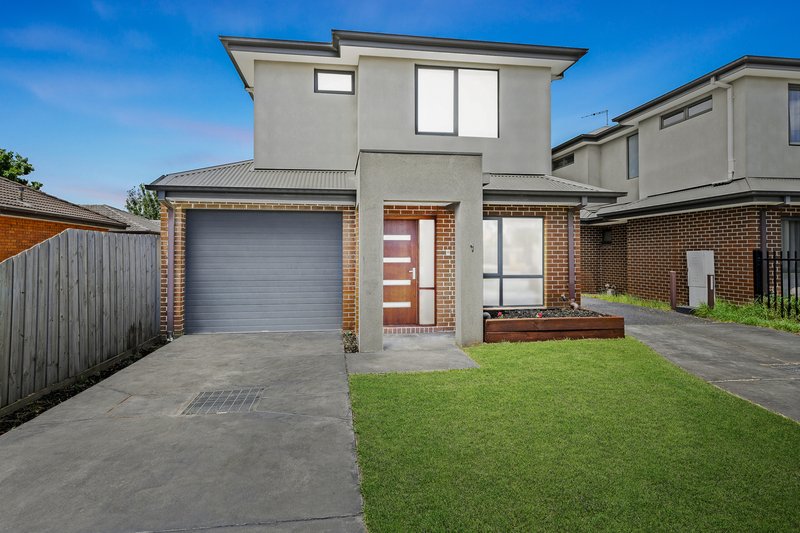 1/32 Burns Avenue, Clayton South VIC 3169