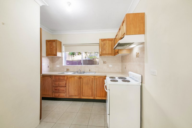 Photo - 1/32 Chetwynd Road, Merrylands NSW 2160 - Image 3