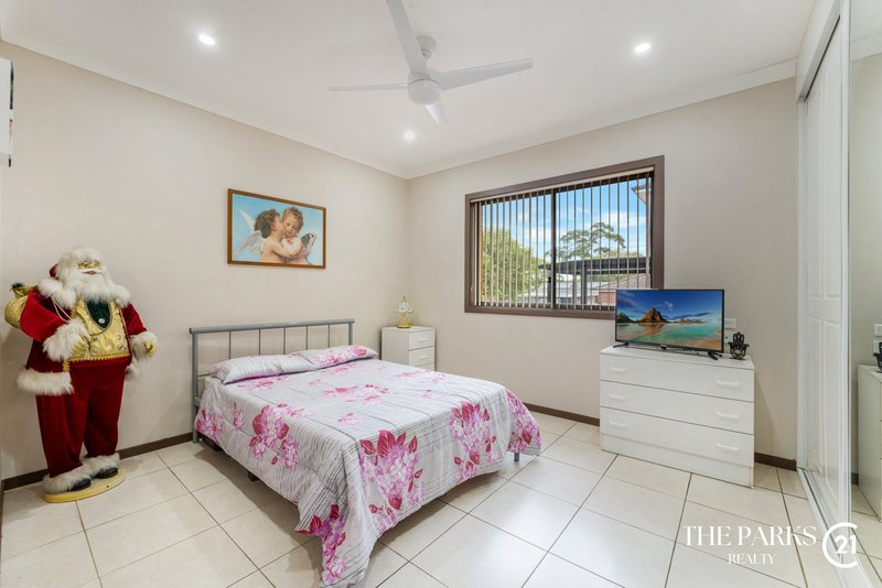 Photo - 132 Chifley Street, Smithfield NSW 2164 - Image 8
