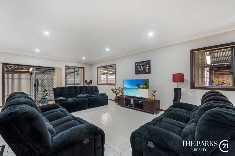 Photo - 132 Chifley Street, Smithfield NSW 2164 - Image 14