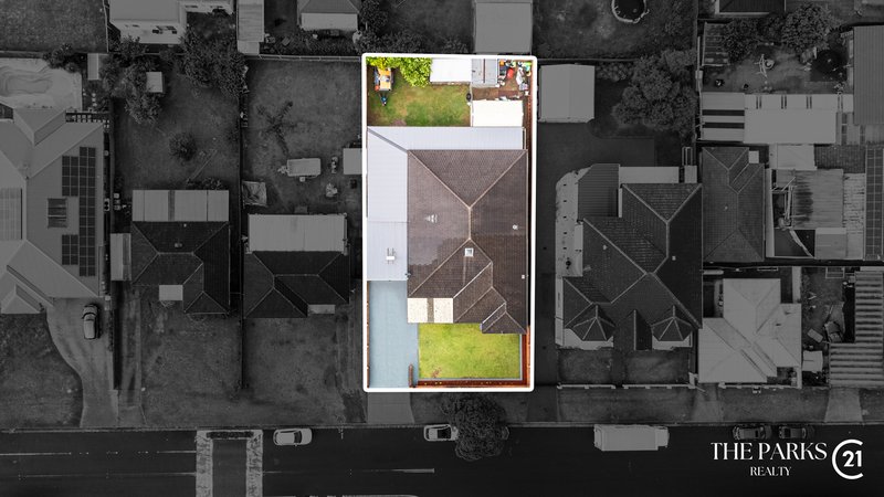 Photo - 132 Chifley Street, Smithfield NSW 2164 - Image 17