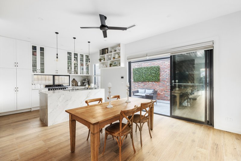 Photo - 1/32 Churchill Street, Glenroy VIC 3046 - Image 9
