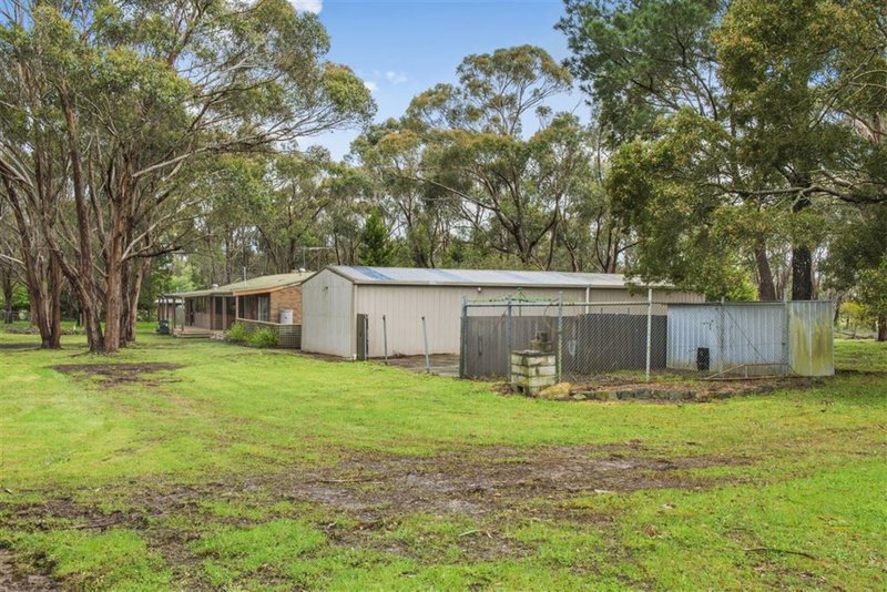 Photo - 132 Clarkes Road, Enfield VIC 3352 - Image 12