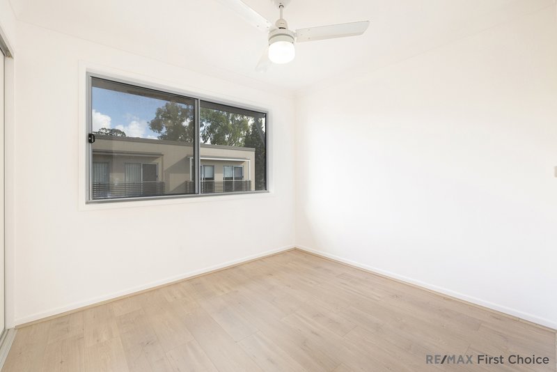 Photo - 13/2 Diamantina Street, Calamvale QLD 4116 - Image 7