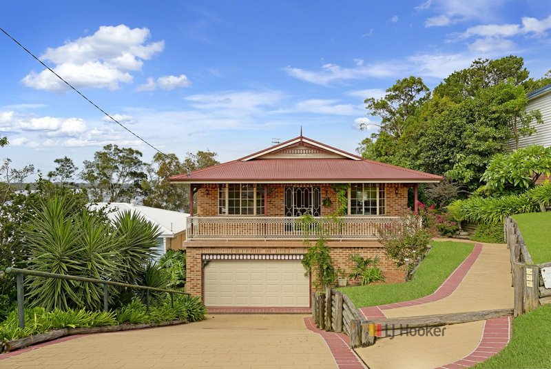 Photo - 132 Diamond Head Drive, Budgewoi NSW 2262 - Image 2