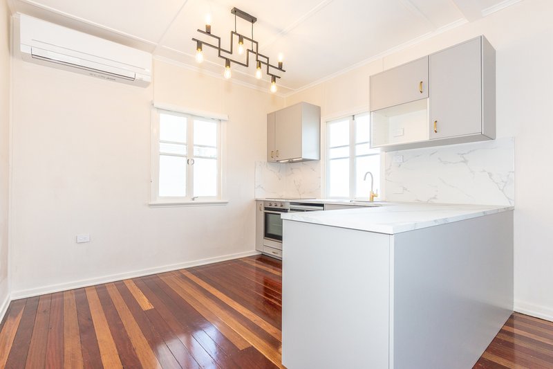 Photo - 1/32 Donkin Street, Scarborough QLD 4020 - Image 4