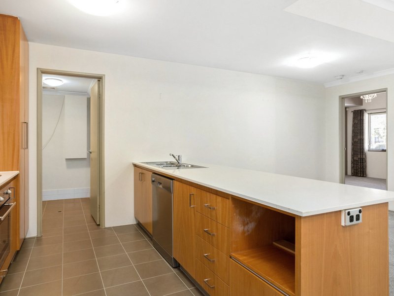 Photo - 1/32 Fielder Street, East Perth WA 6004 - Image 4