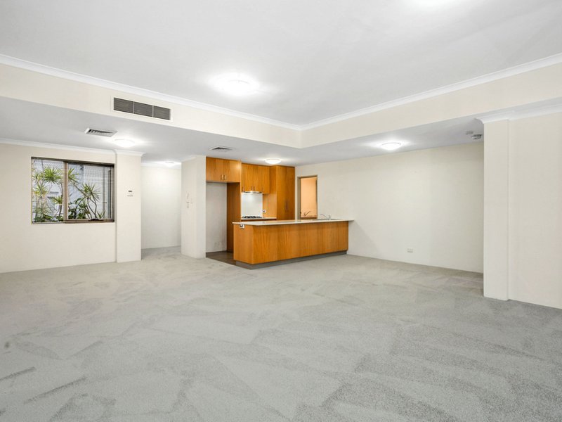 Photo - 1/32 Fielder Street, East Perth WA 6004 - Image 13