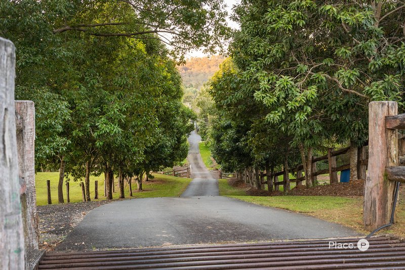 Photo - 132 Gold Creek Road, Brookfield QLD 4069 - Image 2