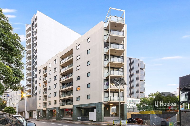 Photo - 1/32 Hassall Street, Parramatta NSW 2150 - Image 2