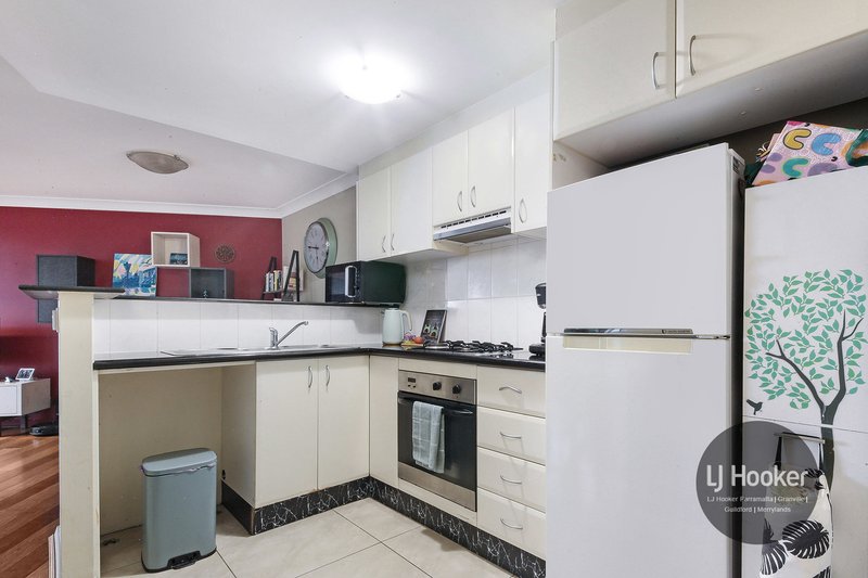Photo - 1/32 Hassall Street, Parramatta NSW 2150 - Image 3