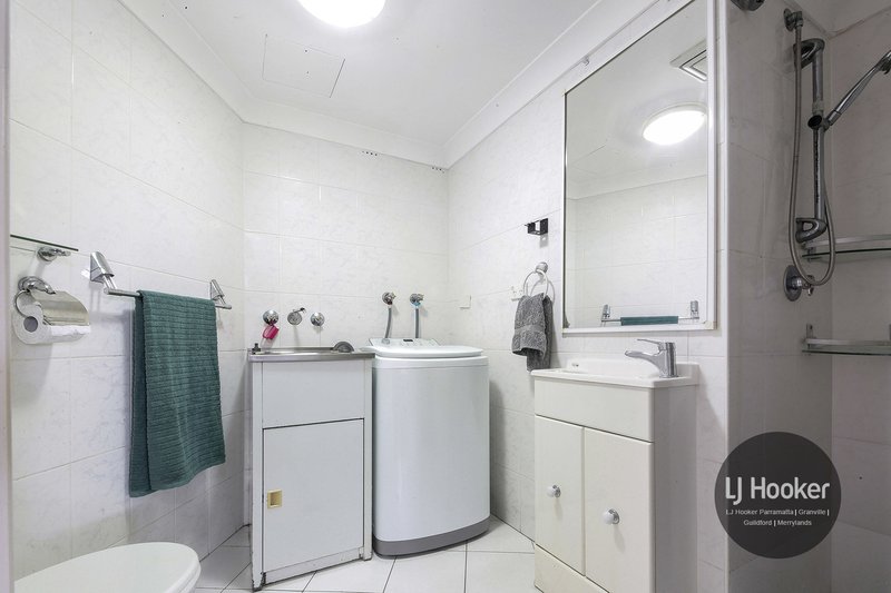 Photo - 1/32 Hassall Street, Parramatta NSW 2150 - Image 7