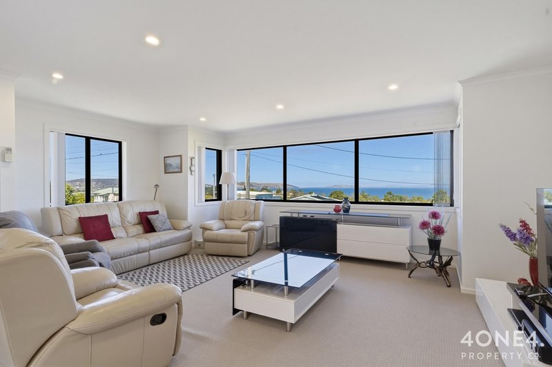 Photo - 1/32 Hill Street, Bellerive TAS 7018 - Image 2