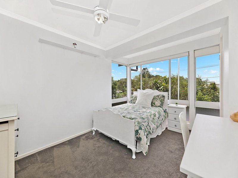 Photo - 132 Landsborough Parade, Golden Beach QLD 4551 - Image 24