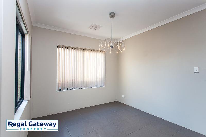 Photo - 132 Lyon Road, Aubin Grove WA 6164 - Image 8