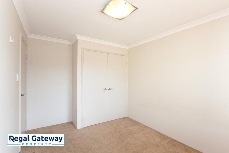 Photo - 132 Lyon Road, Aubin Grove WA 6164 - Image 13