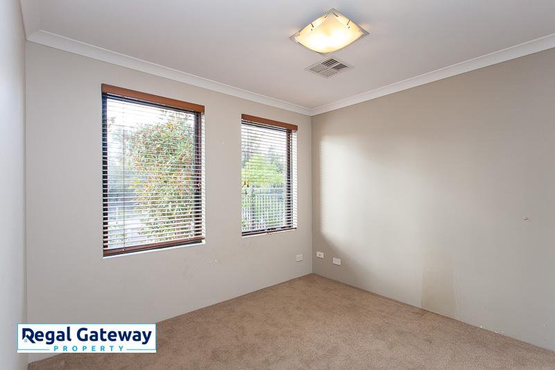 Photo - 132 Lyon Road, Aubin Grove WA 6164 - Image 15