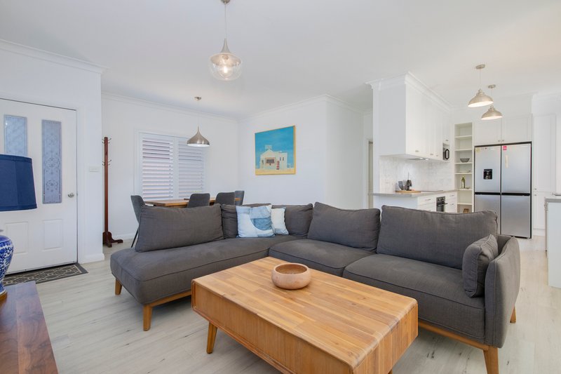 Photo - 1/32 Macquarie Street, Merewether NSW 2291 - Image 2