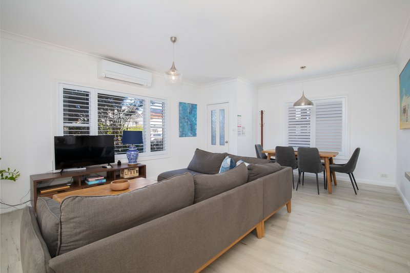 Photo - 1/32 Macquarie Street, Merewether NSW 2291 - Image 3