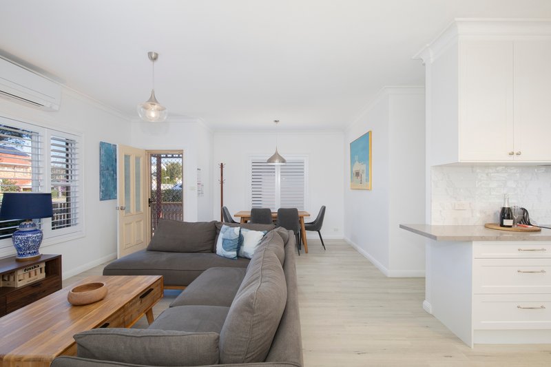 Photo - 1/32 Macquarie Street, Merewether NSW 2291 - Image 4