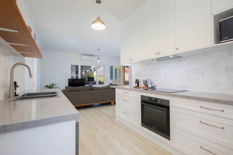 Photo - 1/32 Macquarie Street, Merewether NSW 2291 - Image 6