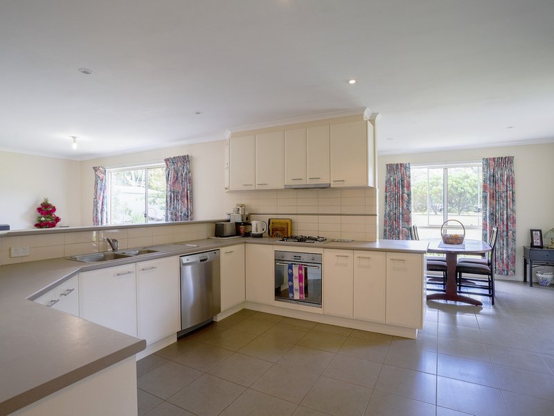 Photo - 132 North Boundary Road, Hamilton VIC 3300 - Image 12