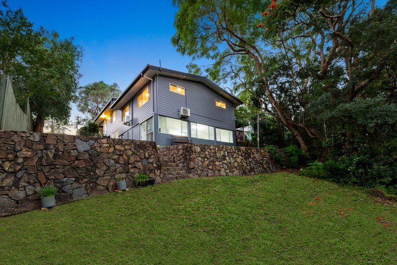 Photo - 132 Plucks Road, Arana Hills QLD 4054 - Image 15