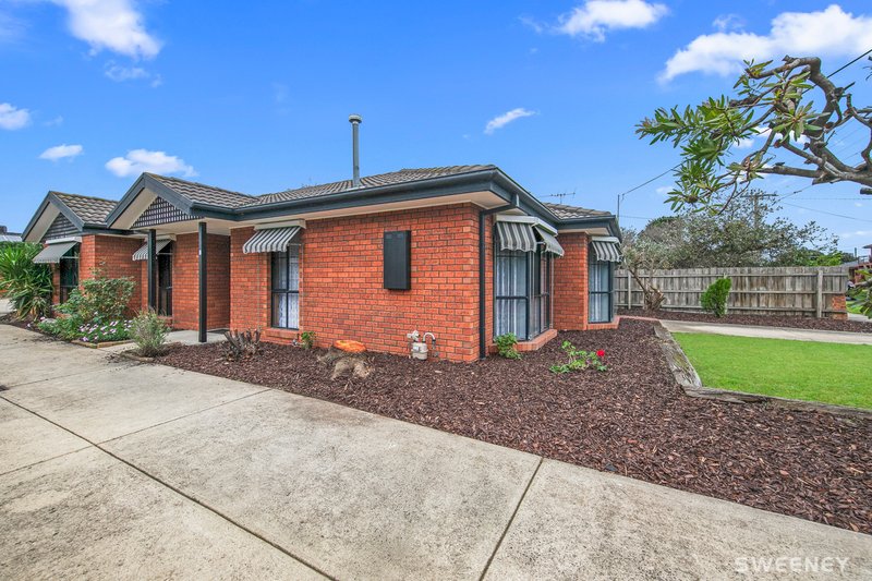 Photo - 1/32 Seves Street, Altona VIC 3018 - Image 3