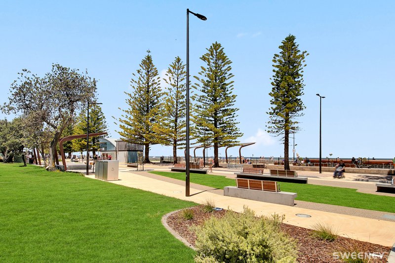Photo - 1/32 Seves Street, Altona VIC 3018 - Image 17