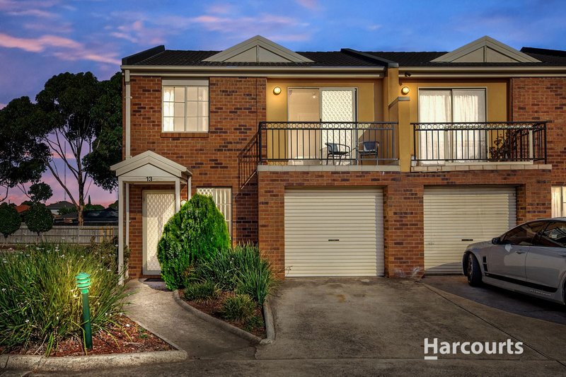 13/2 Silvertree Ave , Delahey VIC 3037