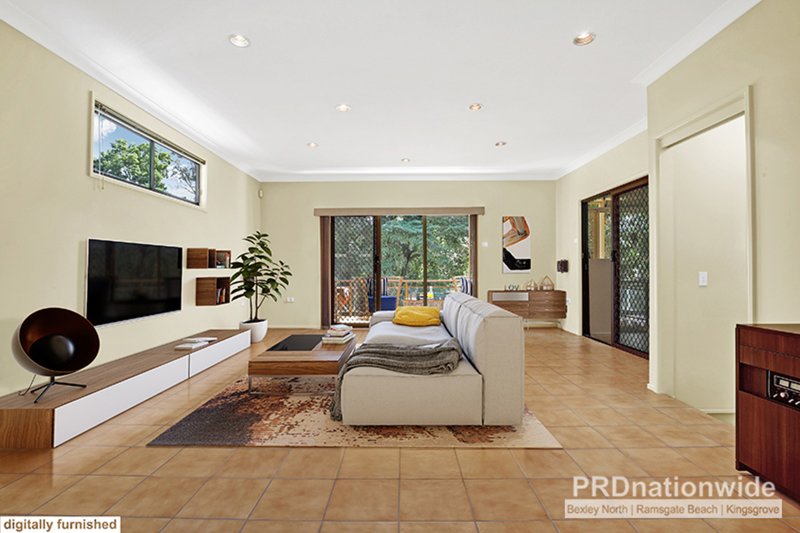 Photo - 132 Slade Road, Bardwell Park NSW 2207 - Image 4