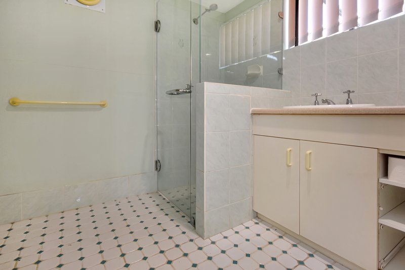 Photo - 132 Station Road, Deagon QLD 4017 - Image 9