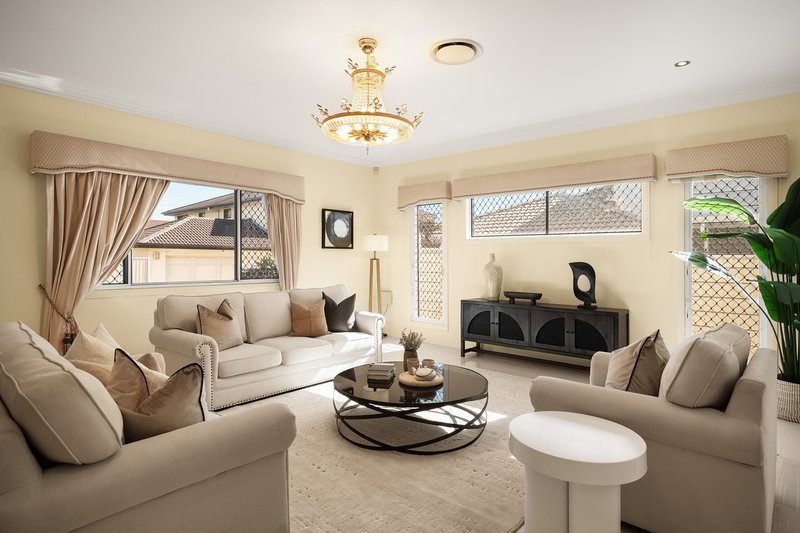 Photo - 132 The Avenue, Sunnybank Hills QLD 4109 - Image 6
