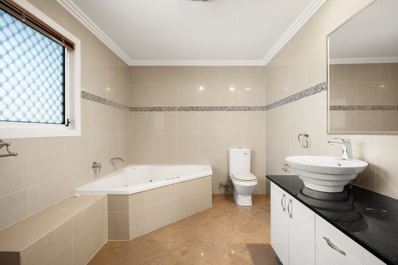 Photo - 132 The Avenue, Sunnybank Hills QLD 4109 - Image 24