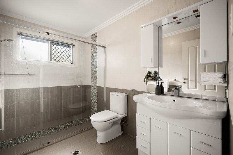 Photo - 132 The Avenue, Sunnybank Hills QLD 4109 - Image 30