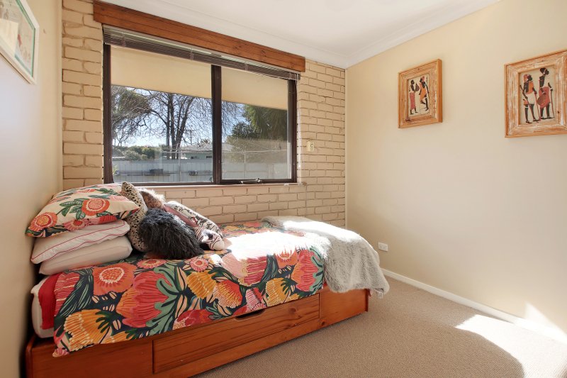 Photo - 132 Thomas Mitchell Drive, Wodonga VIC 3690 - Image 13