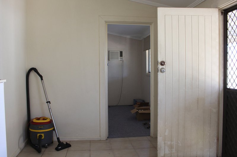 Photo - 132 Three Chain Road, Port Pirie SA 5540 - Image 13