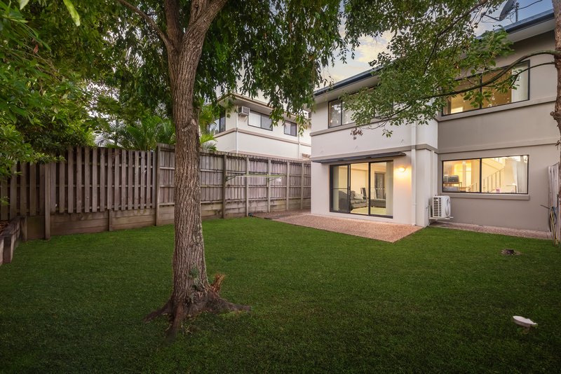 Photo - 13/2 Tuition Street, Upper Coomera QLD 4209 - Image 2