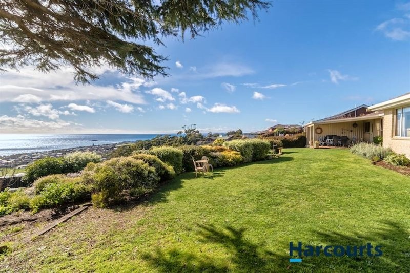 Photo - 132 Upper Maud Street, West Ulverstone TAS 7315 - Image 12