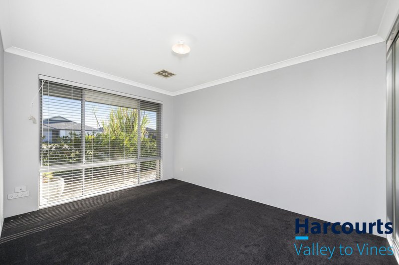 Photo - 132 Vincent Road, Sinagra WA 6065 - Image 10