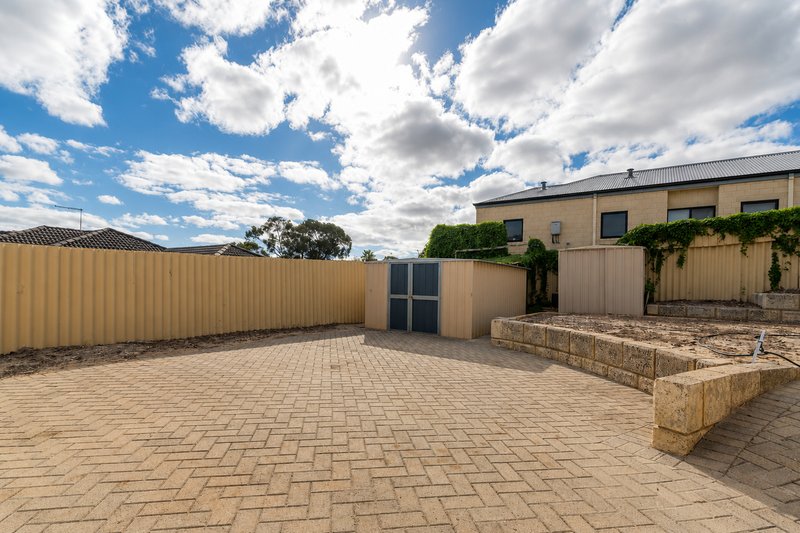 Photo - 132 Waddington Crescent, Koondoola WA 6064 - Image 6