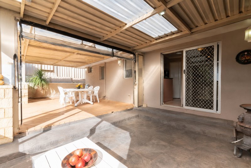 Photo - 132 Waddington Crescent, Koondoola WA 6064 - Image 7